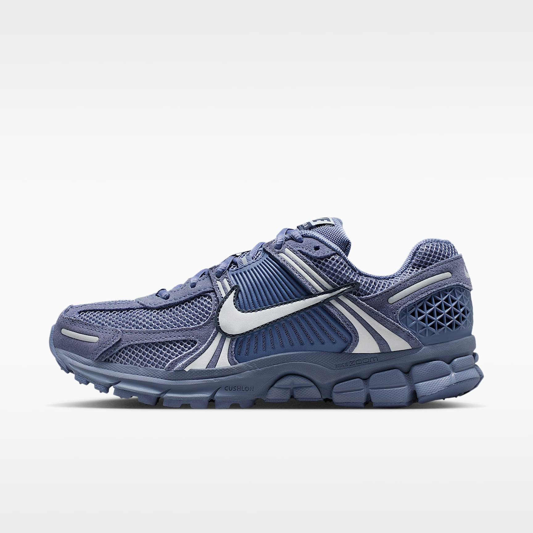 Nike Zoom Vomero 5 Women's Shoe with Reflective Accents. Nike.com